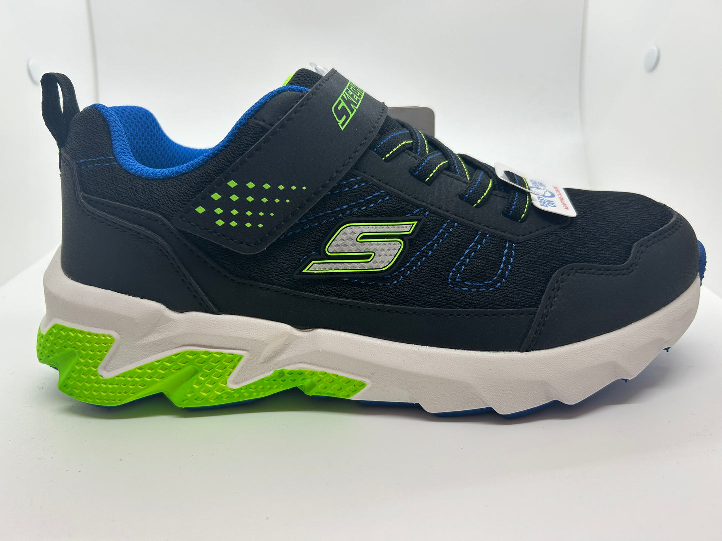 Skechers Elite Sport Tread-Spec-Stride
